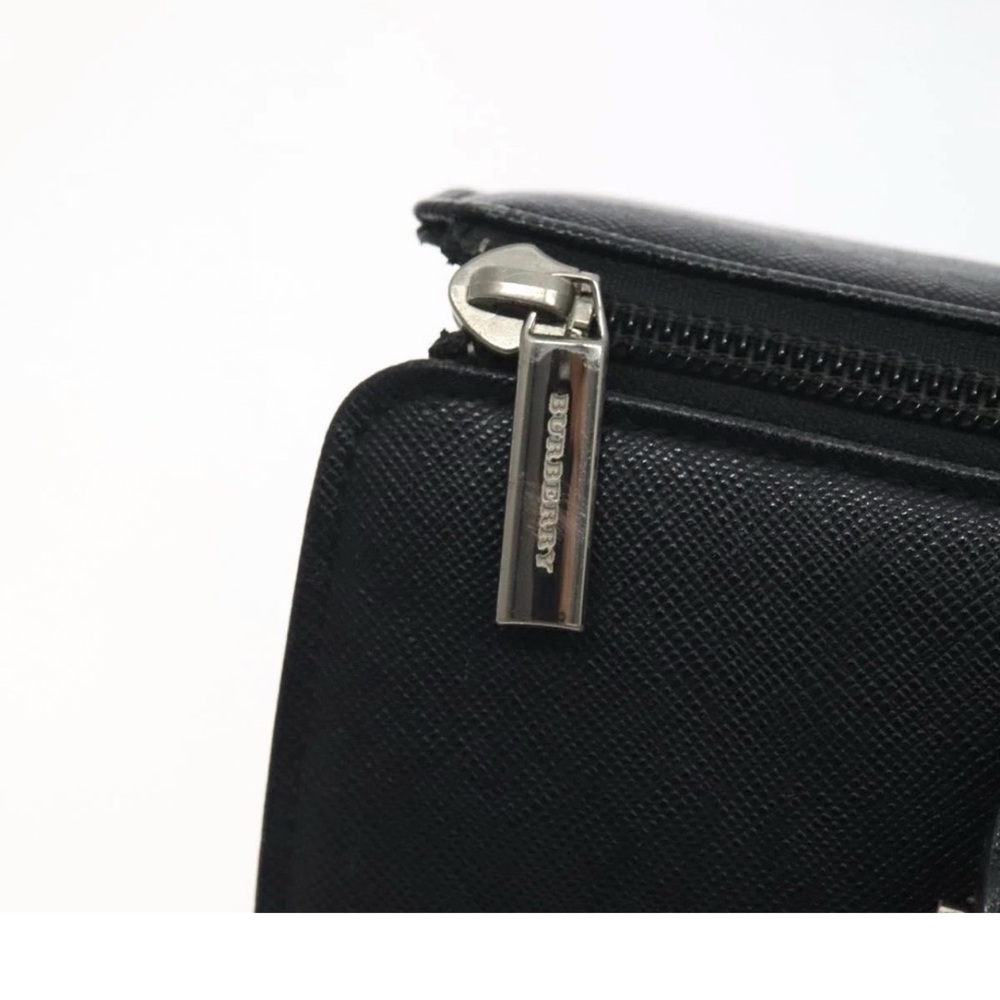 Sale‼️Burberry Boston Authentic  Handbag  -Preowned With an Unbranded  Strap - Picture 9 of 17